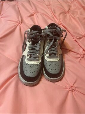 Nike Gray, Black and White Low-Top Sneakers